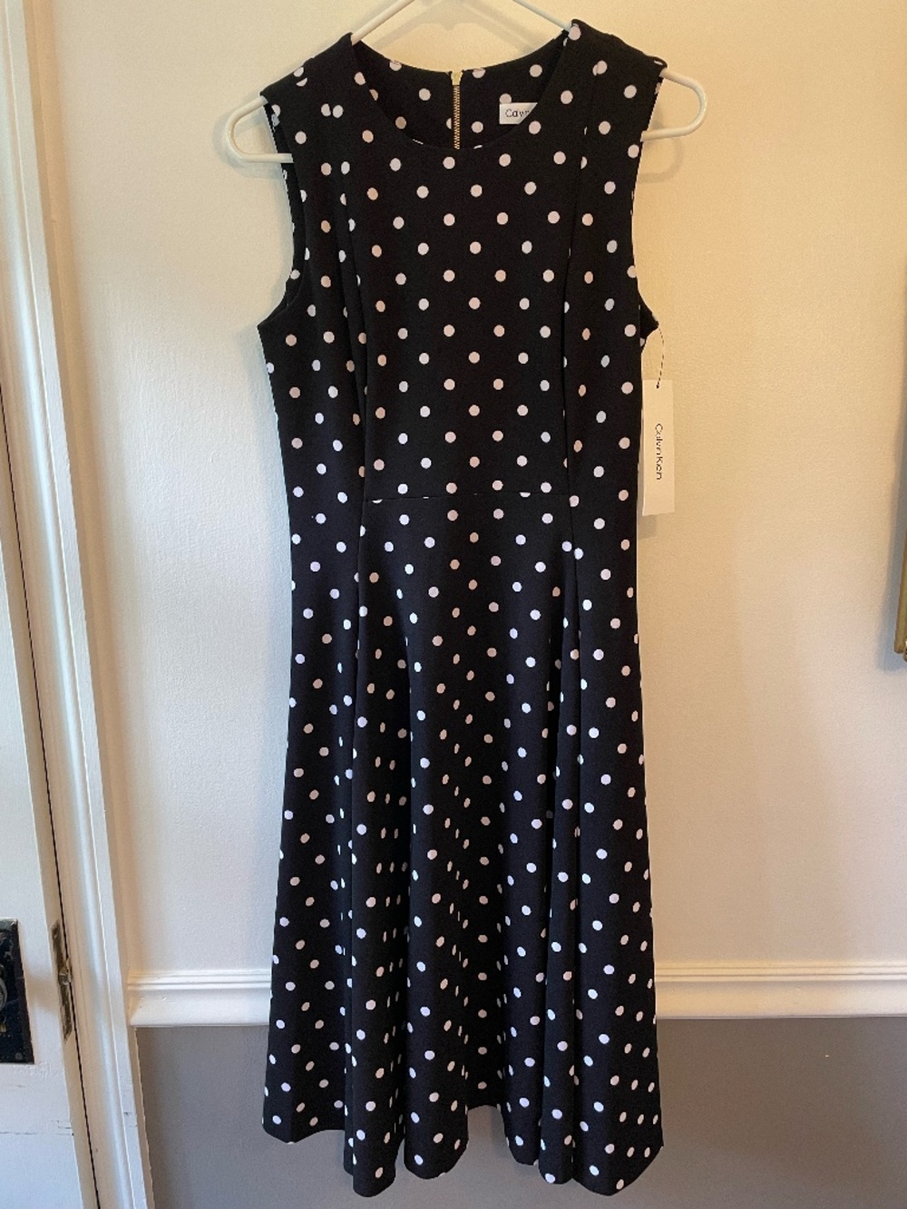 NWT Calvin Klein black and white polka dot sleeveless dress size 4